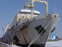 Navio de pesca de arrasto à venda