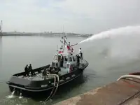 Rebocador à venda