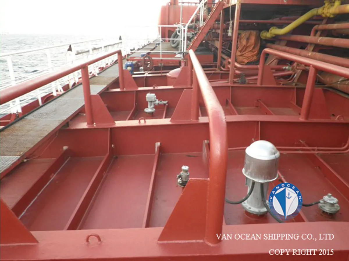 Navio-tanque de óleo/produtos químicos à venda