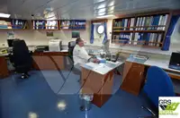 Navio de patrulha à venda