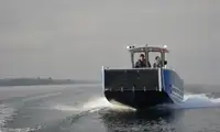 Navio de resgate à venda