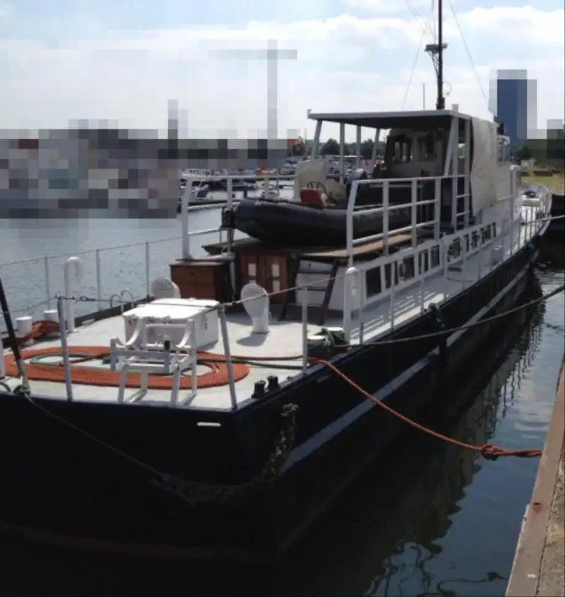 Navio de patrulha à venda