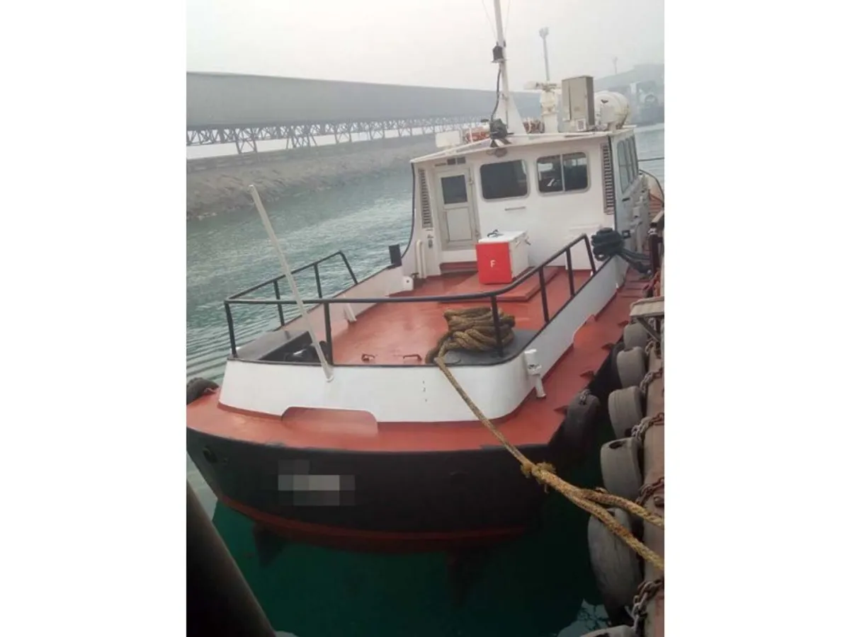 Barcos de trabalho à venda