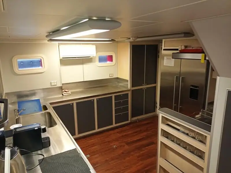 Catamarã à venda