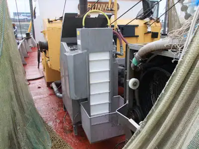 Navio de pesca de arrasto à venda