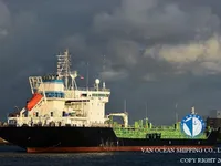 Navio-tanque de óleo/produtos químicos à venda