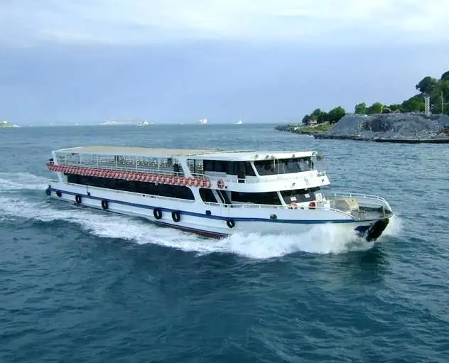 Navio de transporte de passageiros (Ferry) à venda