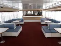 Navio de passageiros à venda