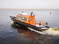 Navio porta-contentores à venda