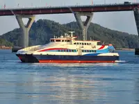 Catamarã à venda