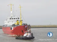 Navio frigorífico à venda