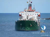 Navio-tanque de óleo/produtos químicos à venda