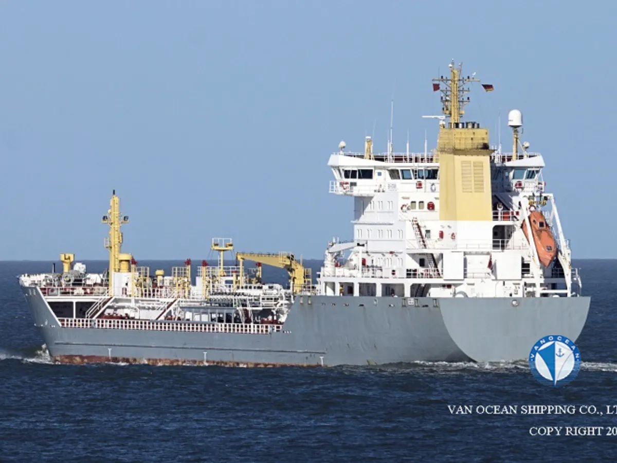 Navio-tanque de óleo/produtos químicos à venda