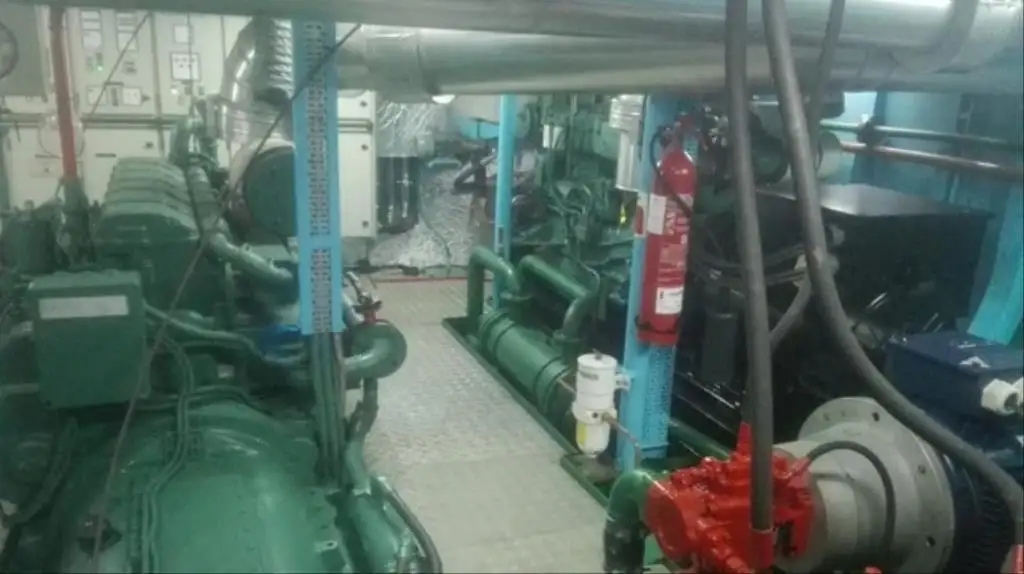 Barcos de trabalho à venda