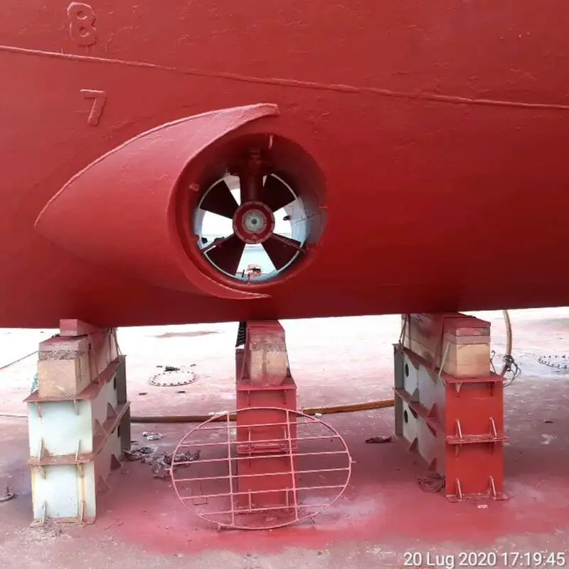 Barco de tripulação à venda
