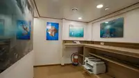 Navio de pesquisa à venda