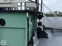 Rebocador à venda