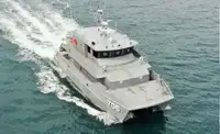 Catamarã à venda