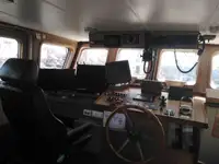Navio de pesquisa à venda
