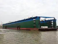 Doca flutuante à venda