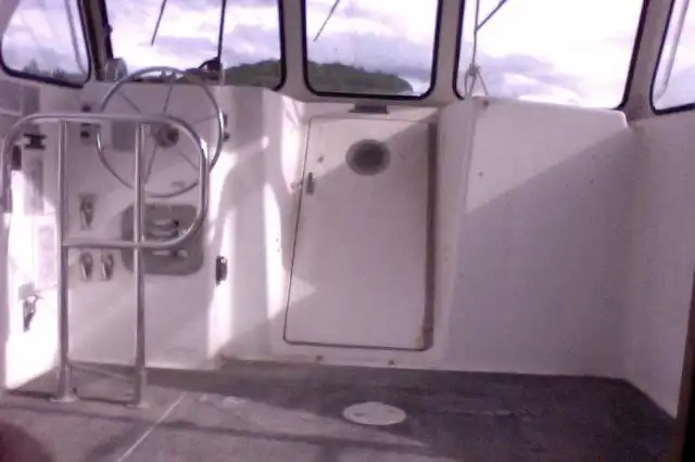 Barco de tripulação à venda