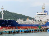 Navio-tanque de óleo/produtos químicos à venda