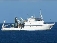 Navio de pesquisa à venda