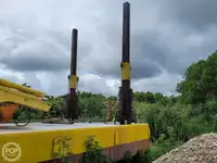 Barcaça à venda