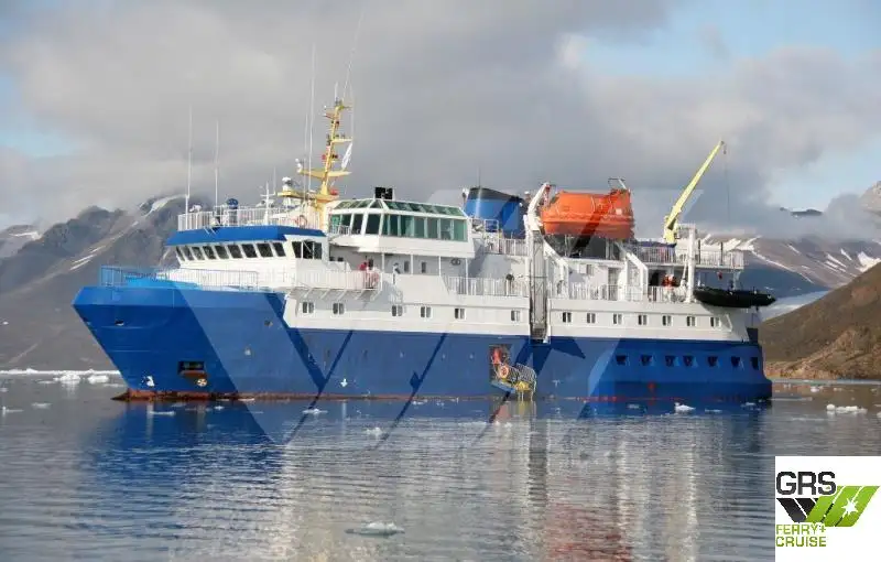 Navio de cruzeiro à venda