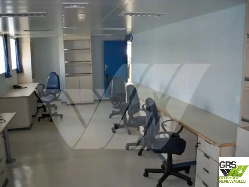 Apoio a mergulho à venda