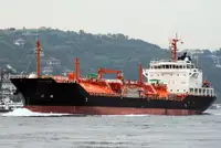 Oil/Chemical tanker à venda