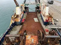 Navio de pesca de arrasto à venda