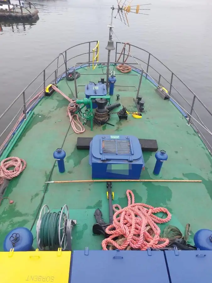 Navio de pesquisa à venda