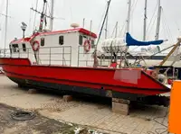 Barcos de trabalho à venda