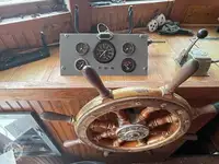 Navio de pesca de arrasto à venda