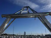 Catamarã à venda