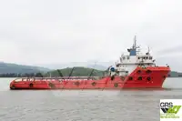 Navio de abastecimento à venda