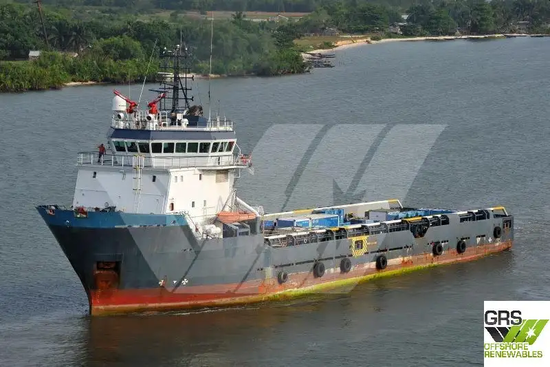 Navio de abastecimento à venda