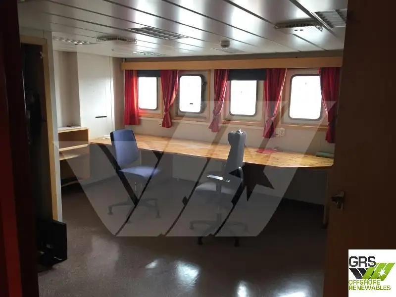 Navio de Suprimento Rápido (FSV) à venda