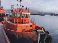 Rebocador à venda