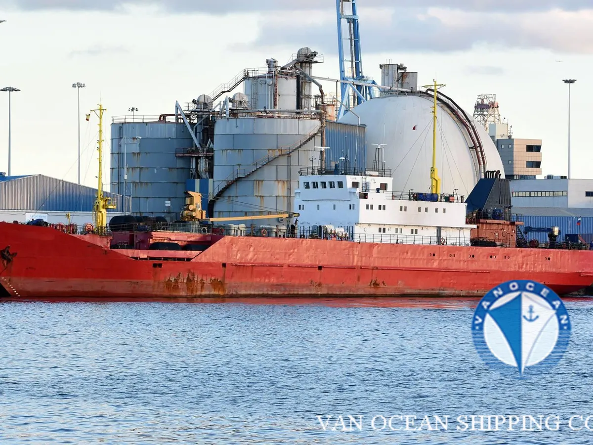 Navio frigorífico à venda