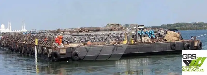 Barcaça à venda