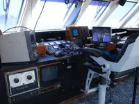 Navio de pesquisa à venda