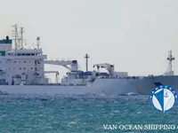 Navio frigorífico à venda