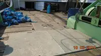 Navio transportador de GNL à venda