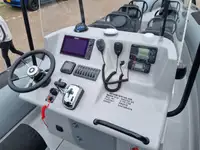 Bote inflável rígido à venda