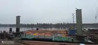 Barcaça à venda