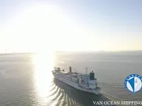 Navio frigorífico à venda