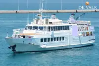 Navio de passageiros à venda