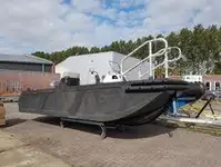 Bote inflável rígido à venda